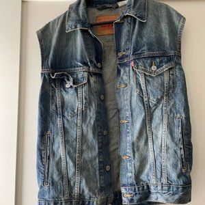 Levi Men's Relaxed Trucker Vest Size Medium